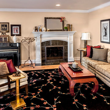 Arlington Heights - Making a Traditional Home more Transitional