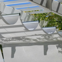 Infinity Canopy White - Products