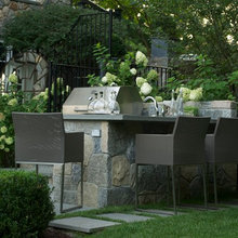 Outdoor Kitchen