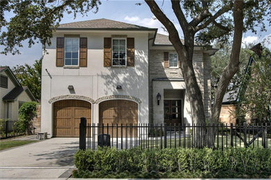 Example of a classic exterior home design in Houston