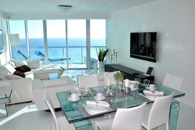 Contemporary home design in Miami.