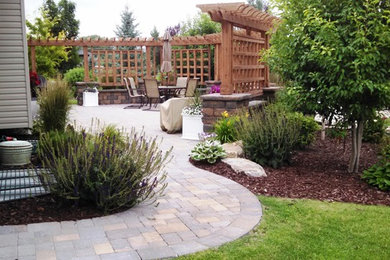 Example of a patio design in Other