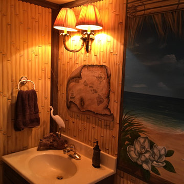 Polynesian Themed Mural thoughout a bathroom, hand-painted by Tom Taylor