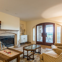 Hunter Douglas Plantation Shutters - Interior Shutters