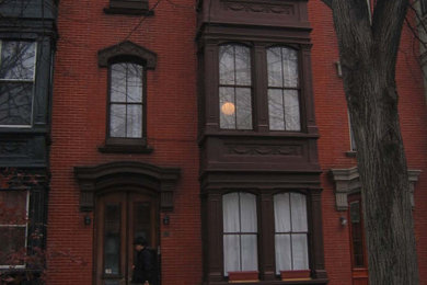 Minimalist exterior home photo in New York