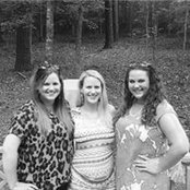 Caroline Dunn's photo