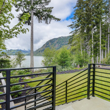 Cowichan Lakehouse