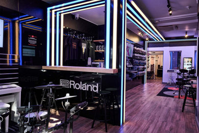 Roland London, UK