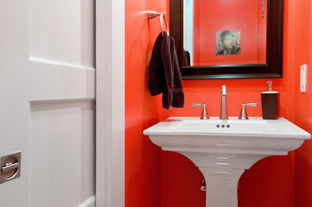Transitional Bathroom by Architect Mason Kirby Inc.