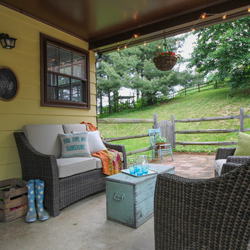 A Blogger's House on a Hill