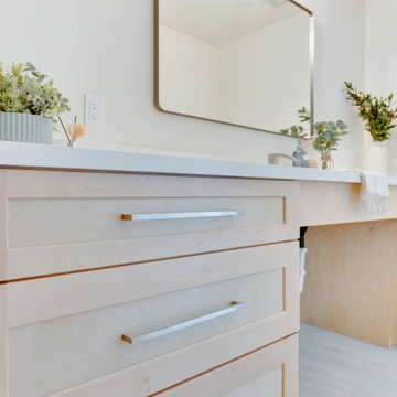 Bobbie's Bathroom