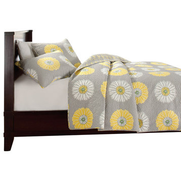 Brianna Floral Yellow/Gray Quilt Set, Twin Set
