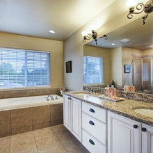 upstairs bathroom redo