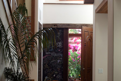 Entryway - entryway idea in Los Angeles