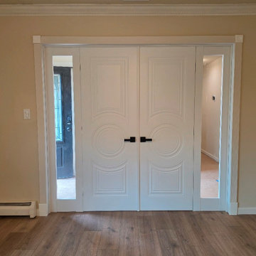 Custom order - Mela 7001 with sidelites and fluted trims