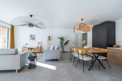 Idées déco pour une salle à manger contemporaine.