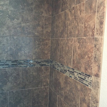 Dyer Master Bathroom