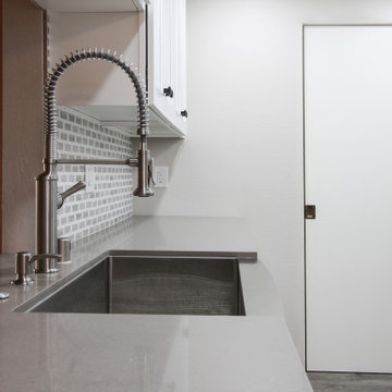 Simple Kitchen Remodel to Brighten the Space in Sacramento, CA