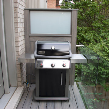 Contemporary Deck