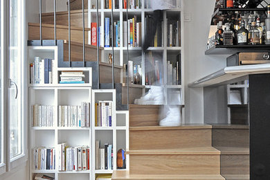 Design ideas for a small staircase in Paris.