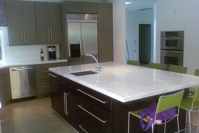 Inspiration for a transitional kitchen remodel in Miami