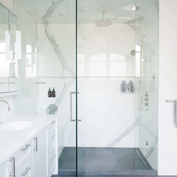 Organic Transitional Interior in Altamont