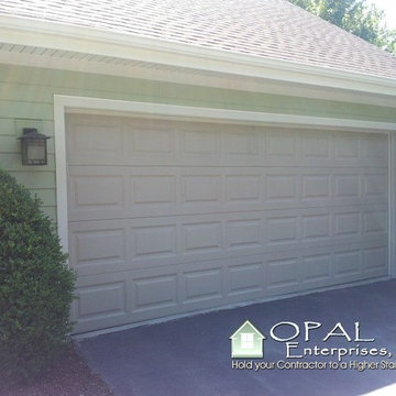 James Hardie Siding in Heathered Moss, Cobblestone Trim, & Stone in Naperville