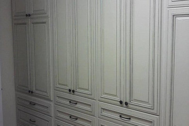 Closet & Cabinet Systems