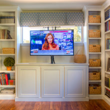 Canyon Lakes Living Room and TV