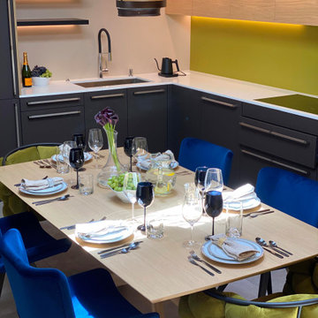 UNIQUE BLACK AND GREEN MODERN KITCHEN