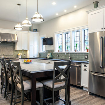 Bright Coastal Kitchen w/ Green Tile Backsplash & Large Island – Swampscott MA