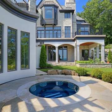 Lakefront Manor