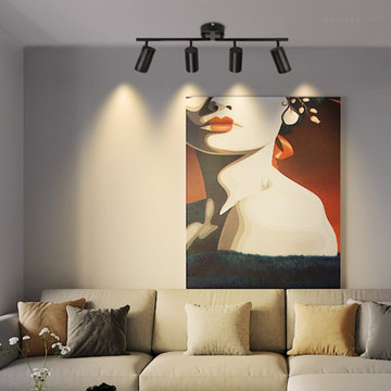 Focus on the spotlight moment - a must-have lighting fixture for exhibitions!