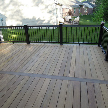 18 x 18 Ipe' Deck with Timbertech Railing, Milford OH area