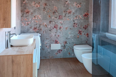 Foto di una stanza da bagno moderna di medie dimensioni