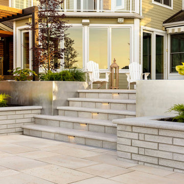 Poolside Design in Thornbury, ON