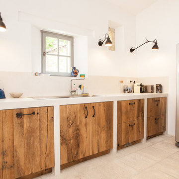 Cuisine en chene reconditionné (plancher de wagon)