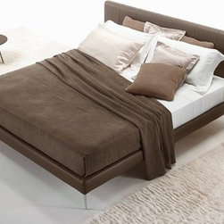 Clio Night Bed, Gamma International, Italy - Platform Beds