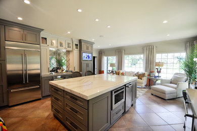 Inspiration for a transitional kitchen remodel in Nashville