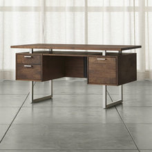 desk/brenna's room