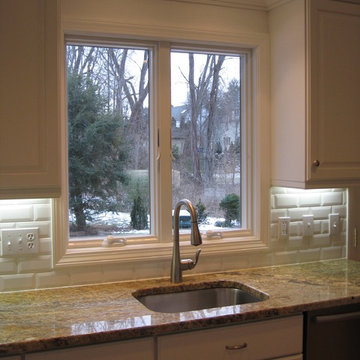 West Hartford Small But Functional Kitchen