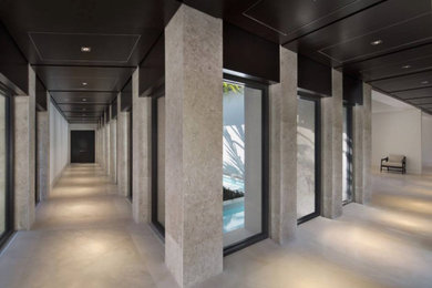 Hallway - hallway idea in Miami