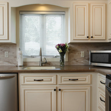 A Remodeling Trio of Antique White, Cocoa and Gray
