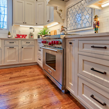 Brighton Beaded Inset kitchen by Chris Rossetti