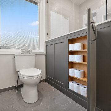 Starmark Maple Chesapeake Primary Bath in Mineral Gray