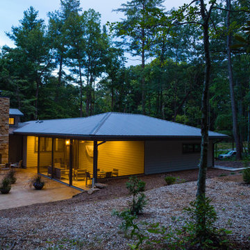 Mountain Modern for Motorheads!