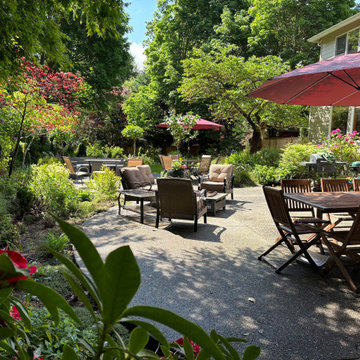 Woodland Meets Party Patio