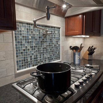 Kitchen: Transitional Collaboration