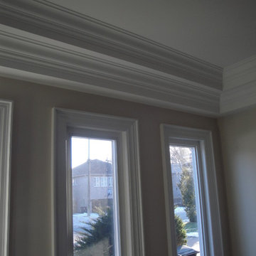 Double layered crown moulding