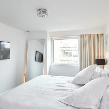 The Curious Apartment